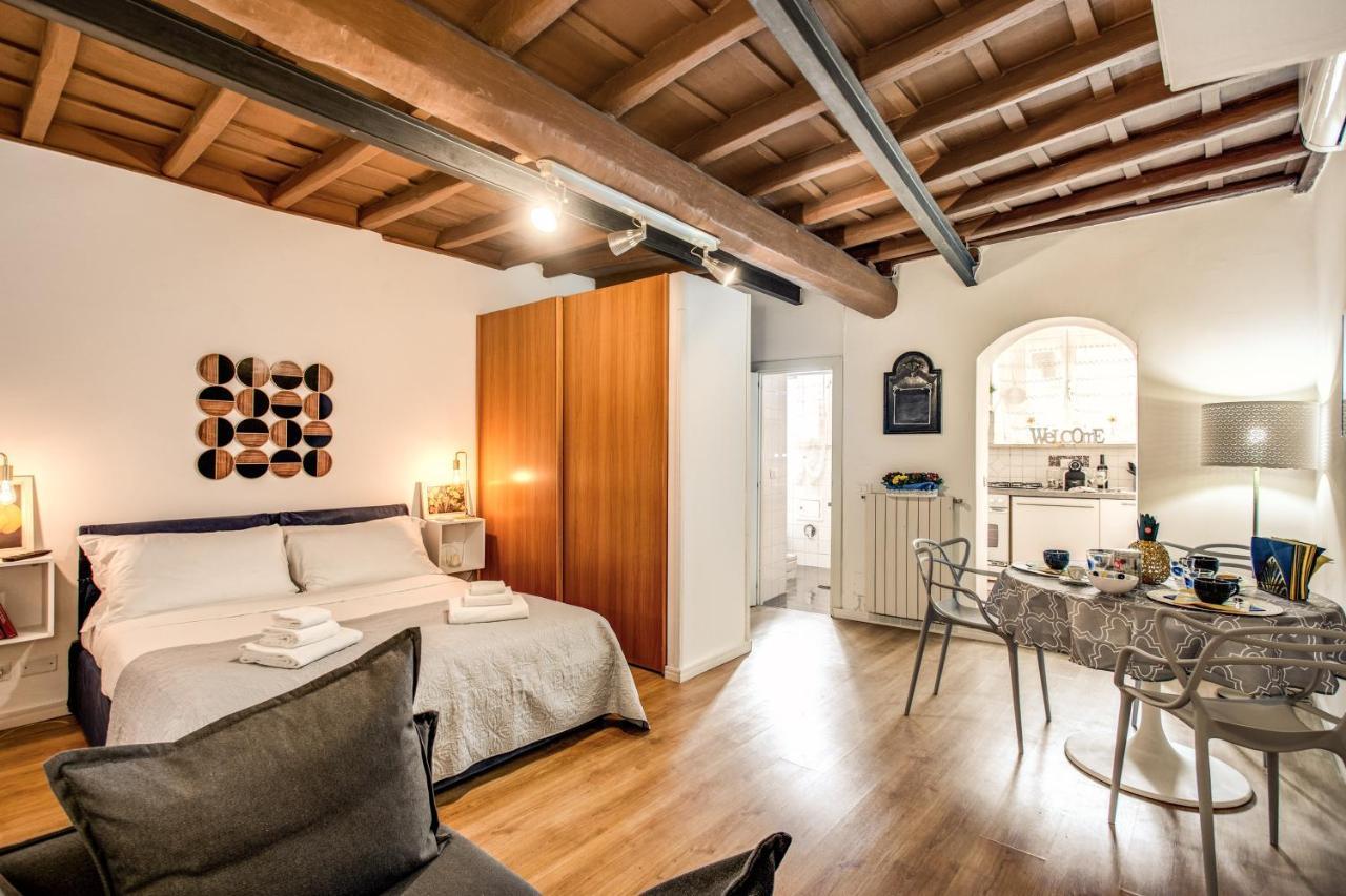 Апартаменти 4C Colosseo Holidays Рим Екстер'єр фото